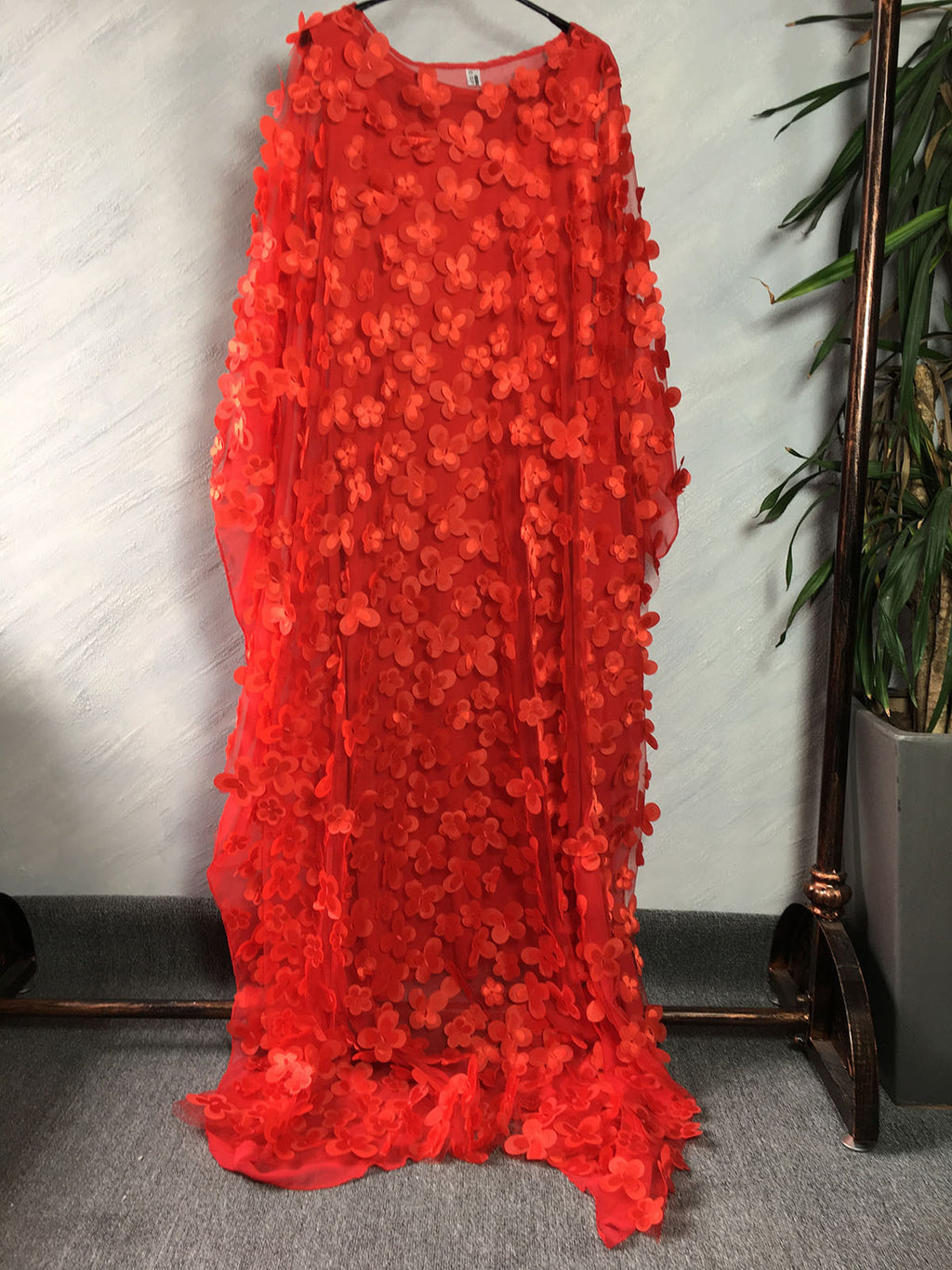 Cross-border source three-dimensional embroidery flower mesh round neck bat sleeve loose plus size robe vest African women's clear