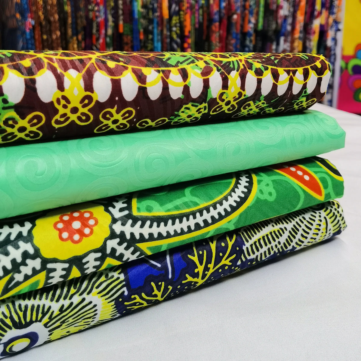Hot Sale Microfiber Polyester Heavyweight Brushed Waterproof Blackout Ankara Fabric Wax Prints for Dresses Bags & Awning