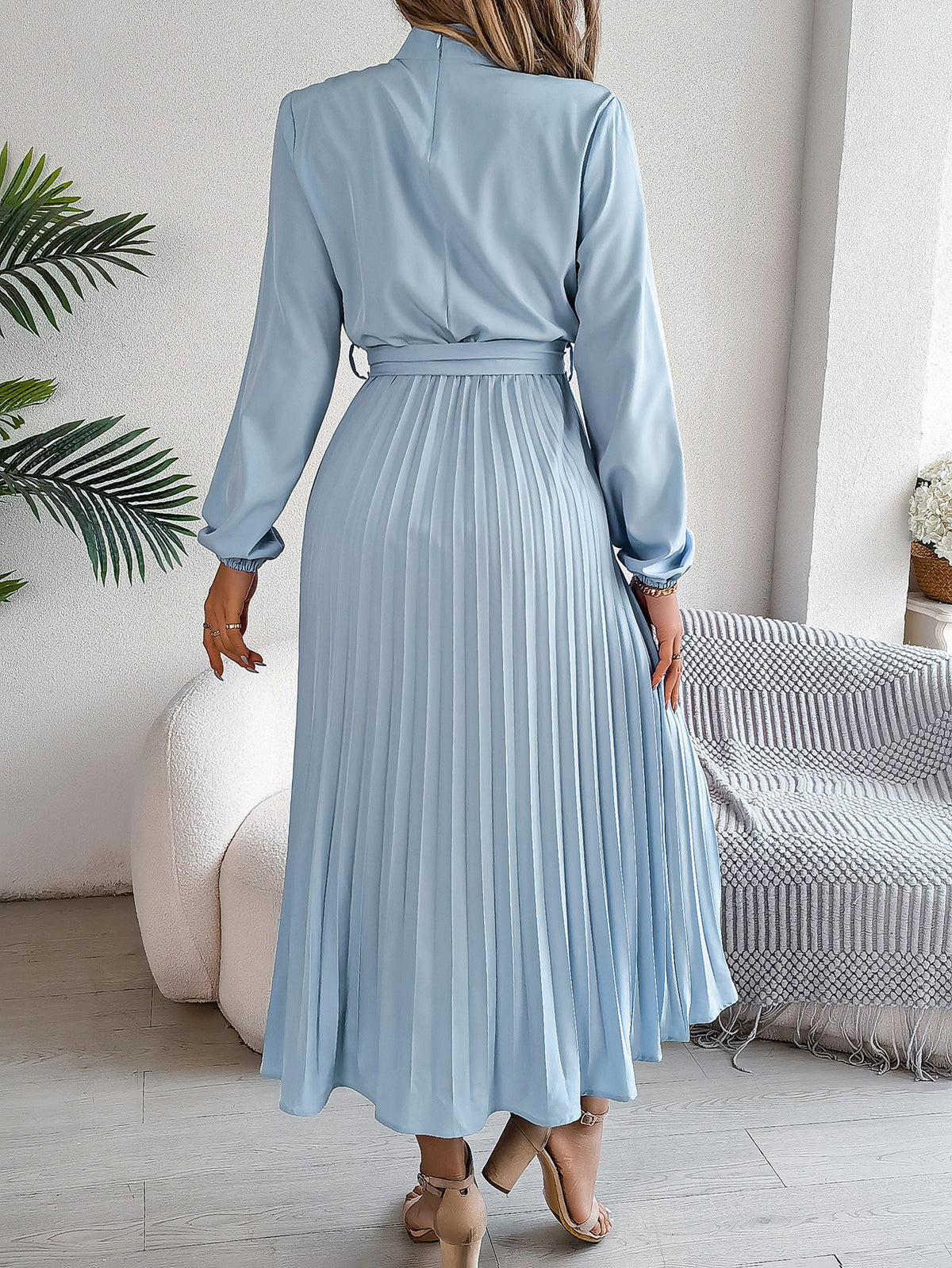 2026 European and American Spring/Summer Elegant Stand Collar Long Sleeve Waist-Cinched Pleated Long Dress Mini Dress Amazon Cross-Border Women's Clothing