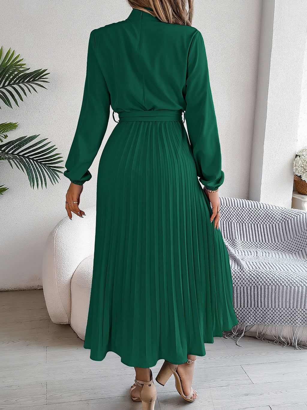 2026 European and American Spring/Summer Elegant Stand Collar Long Sleeve Waist-Cinched Pleated Long Dress Mini Dress Amazon Cross-Border Women's Clothing
