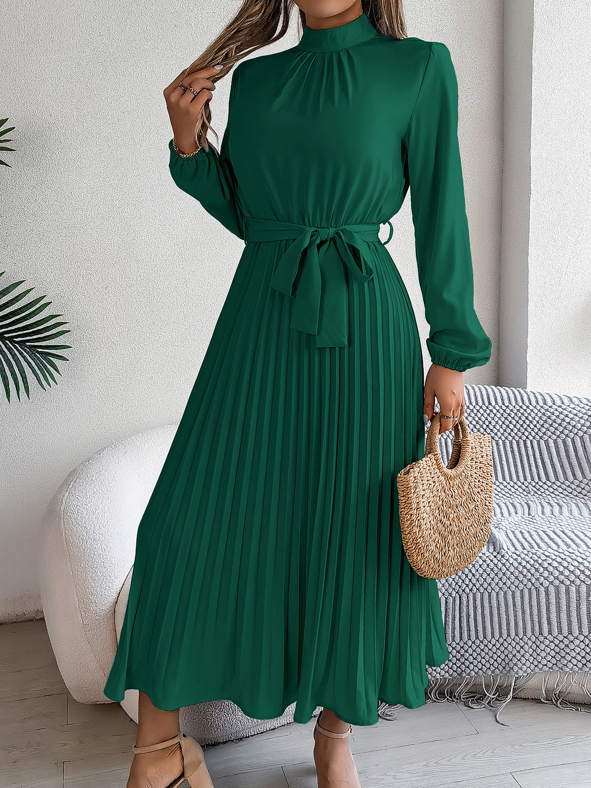 2026 European and American Spring/Summer Elegant Stand Collar Long Sleeve Waist-Cinched Pleated Long Dress Mini Dress Amazon Cross-Border Women's Clothing