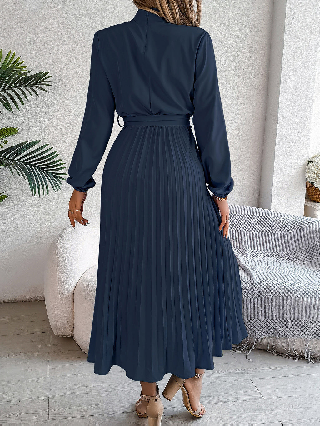 2026 European and American Spring/Summer Elegant Stand Collar Long Sleeve Waist-Cinched Pleated Long Dress Mini Dress Amazon Cross-Border Women's Clothing