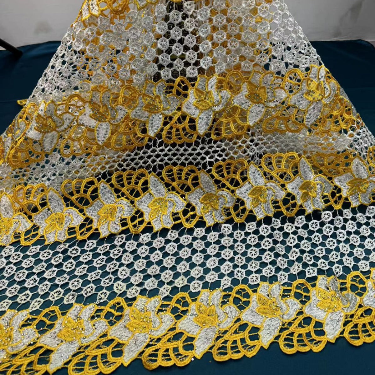 African Cross-Border Polyester Two-Tone Rhinestone Water-Soluble Lace Full-Width Lace Hollow-Out Dress Half-Skirt Fashion Fabric