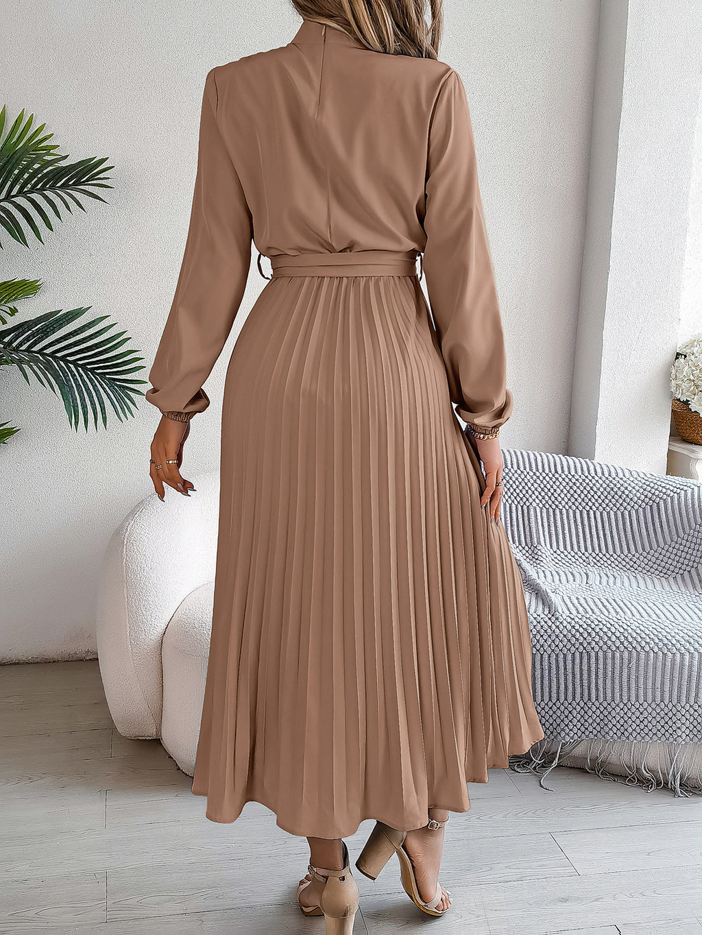2026 European and American Spring/Summer Elegant Stand Collar Long Sleeve Waist-Cinched Pleated Long Dress Mini Dress Amazon Cross-Border Women's Clothing