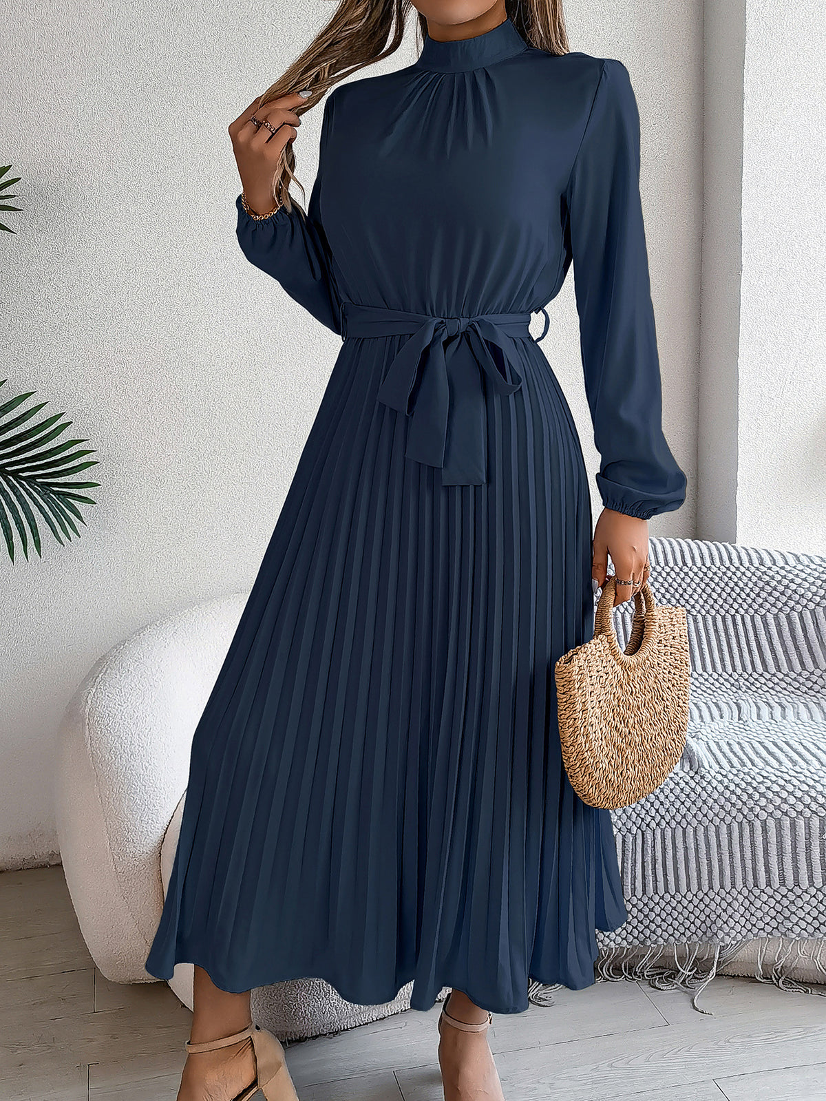2026 European and American Spring/Summer Elegant Stand Collar Long Sleeve Waist-Cinched Pleated Long Dress Mini Dress Amazon Cross-Border Women's Clothing