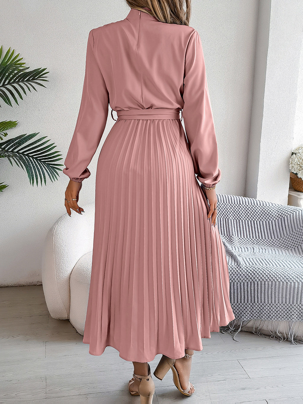 2026 European and American Spring/Summer Elegant Stand Collar Long Sleeve Waist-Cinched Pleated Long Dress Mini Dress Amazon Cross-Border Women's Clothing