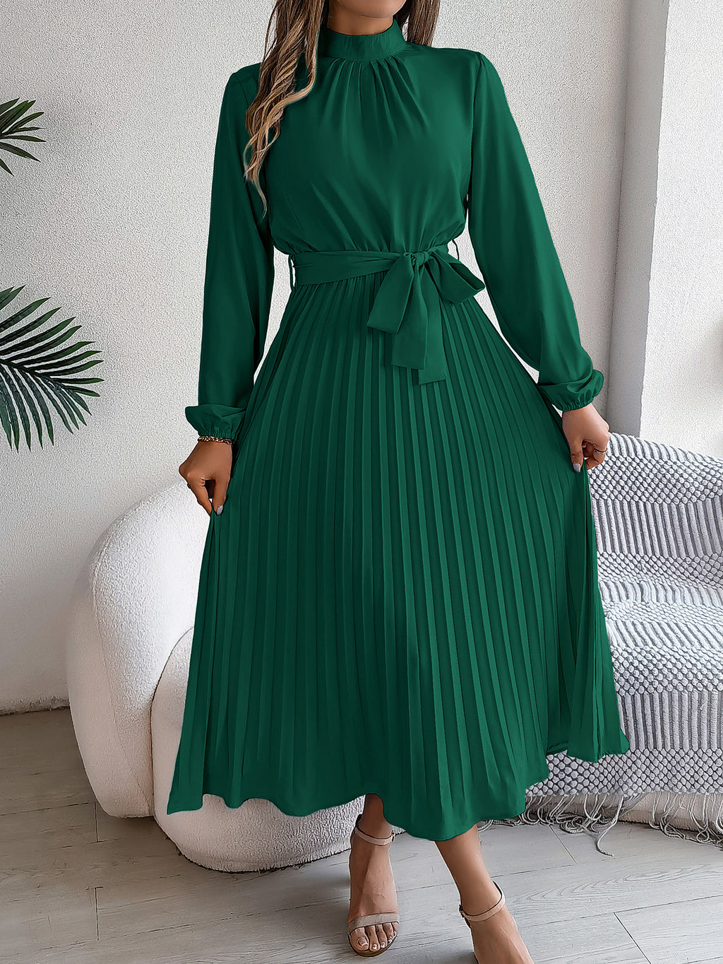 2026 European and American Spring/Summer Elegant Stand Collar Long Sleeve Waist-Cinched Pleated Long Dress Mini Dress Amazon Cross-Border Women's Clothing