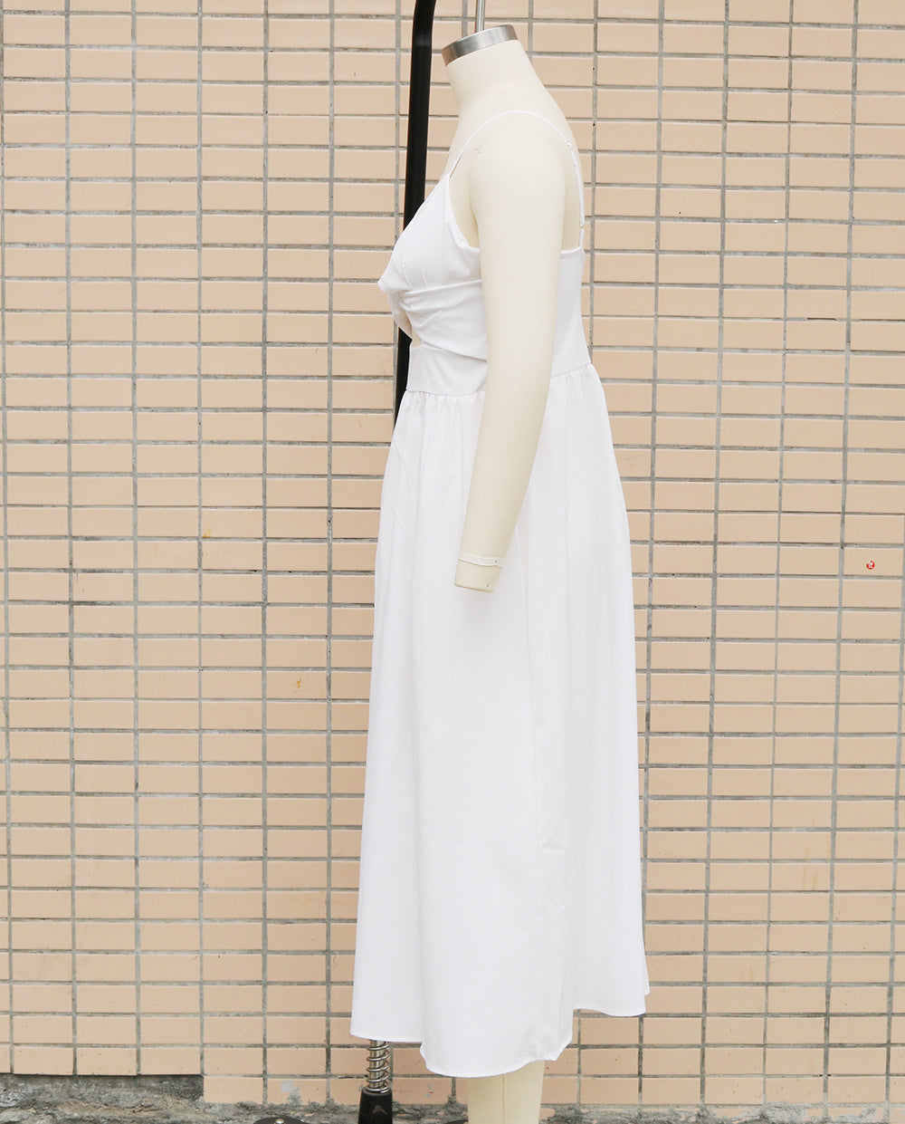 Europe and the United States cross-border foreign trade new women's Amazon suspenders V-neck large pendulum dress slim-fit backless mid-length dress