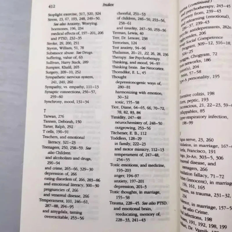 The Book of Wisdom, consisting of two volumes: a classic that combines mysticism and spiritual wisdom to explore deep thought